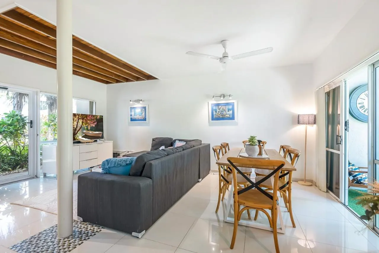 Villa Reeforest Heated Lagoon Pool Spa Hammock Wifi Netflix Parking Port Douglas Avustralya